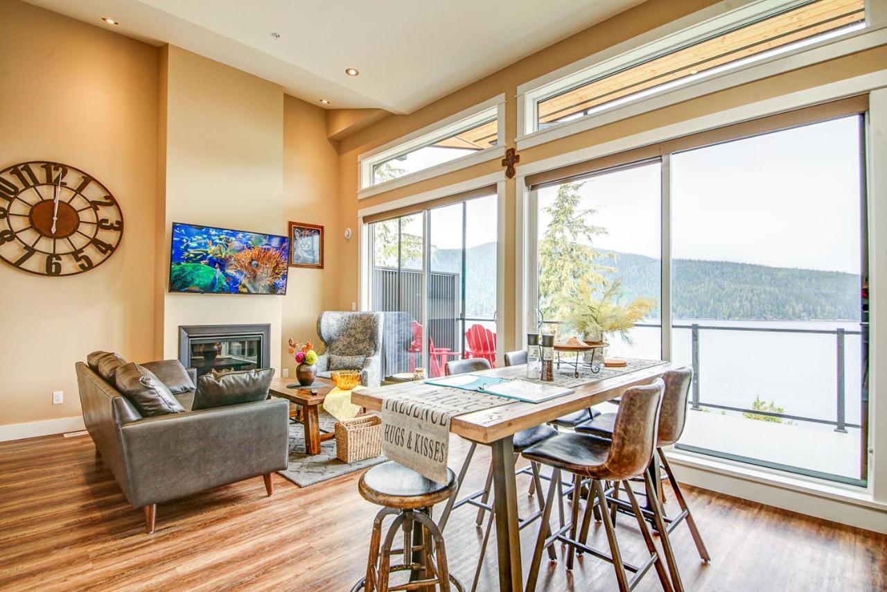 Port Renfrew Vacation Rentals Rum bild