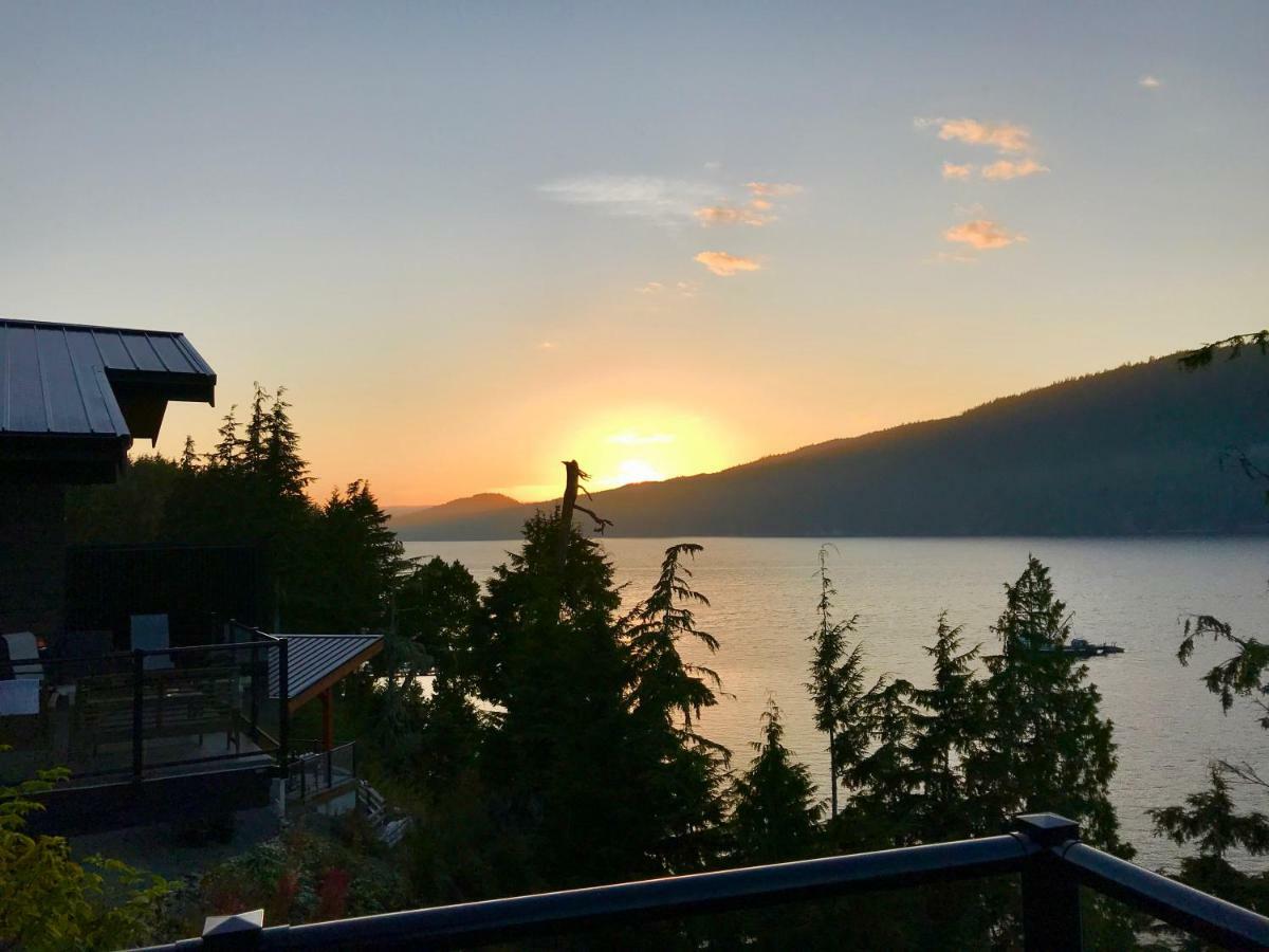 Port Renfrew Vacation Rentals Exteriör bild